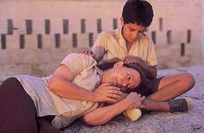 Resenha do filme Terra Estrangeira na Central do Brasil